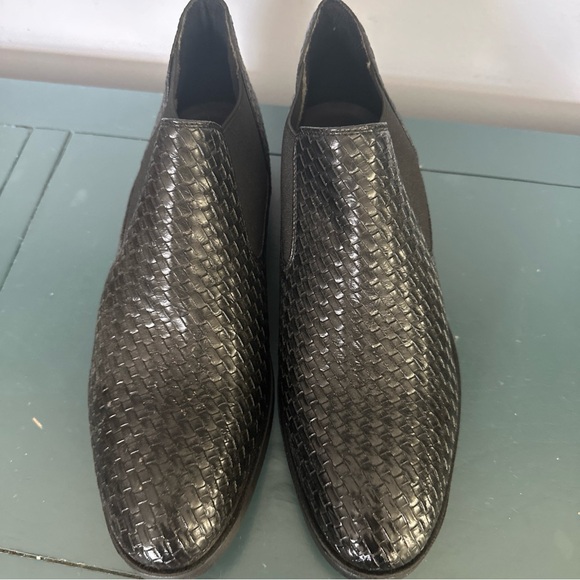 Loafers_&_Slip_Ons